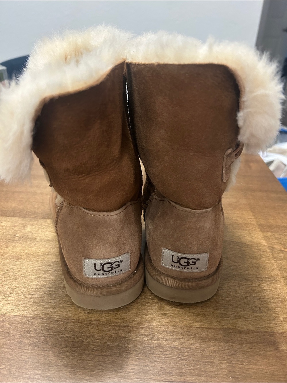 UGG Kids Cozy Sheepskin Fold-Over Boots in Chestnut Brown